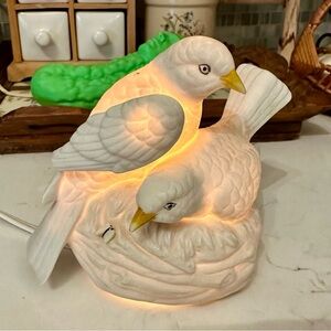 vintage white porcelain birds small lamp